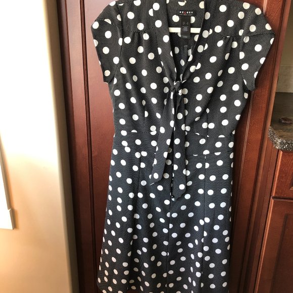 Axcess Short-Sleeved Polka Dotted Dress - Small - Picture 1 of 5